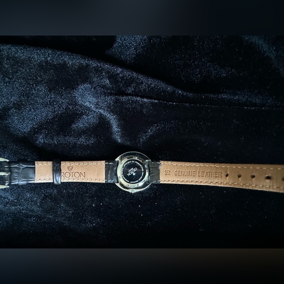 Croton Silver Textured Watch with Sphereulite Crystals and Black Strap